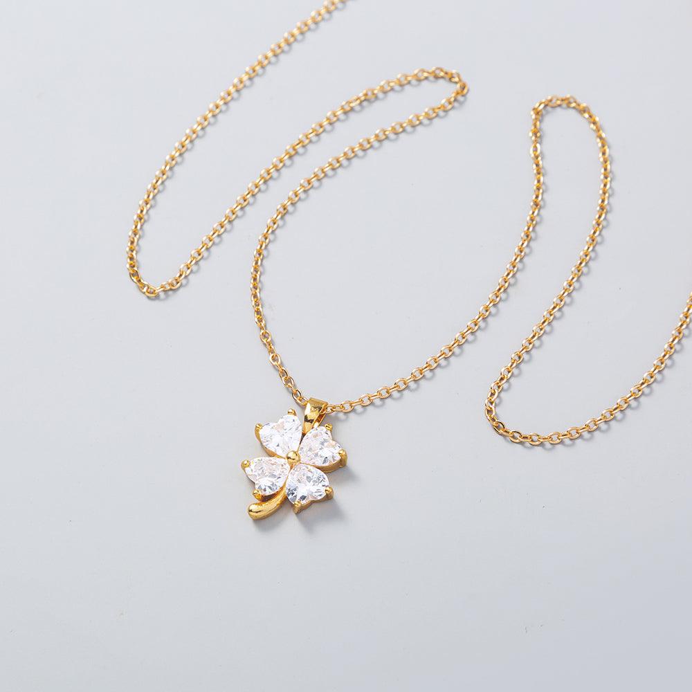 Golden love four-leaf clover white zircon