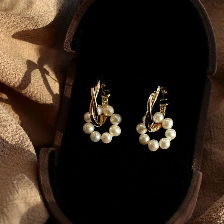 Ladies Fresh Water Pearl Garland