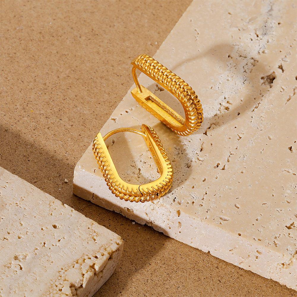 Boucles d'oreilles diamant en forme de U, or 18 carats